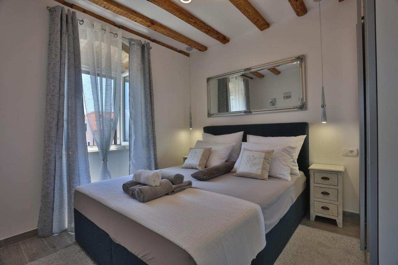 Apartments Angela With Old Town View Spalato Esterno foto